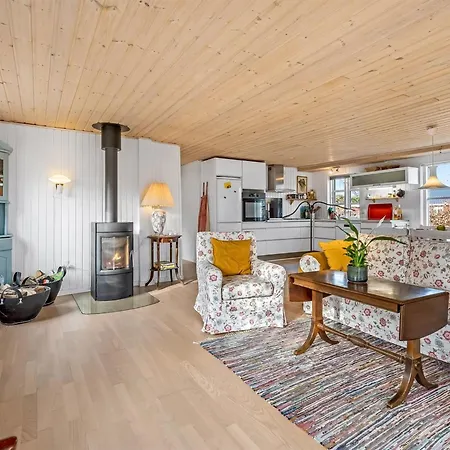 Dom wakacyjny Sande - 400m From The Sea By Interhome *